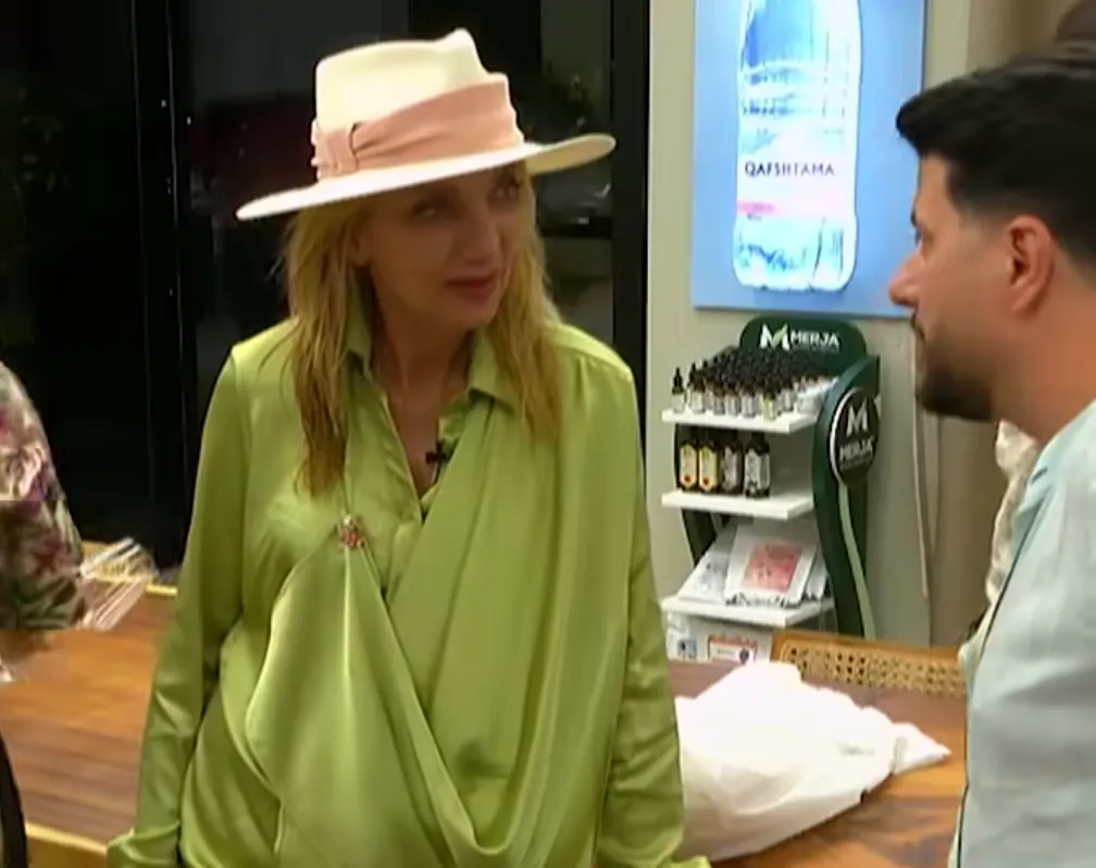 Ermali trazon rrjetin, çfarë i tha Mimoza Ahmetit pas hyrjes në Ferma VIP? (Video)