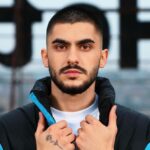 E dhimbshme/ Këngëtari Butrint Imeri, humb personin e ngushtë të familjes, ja mesazhi prekës