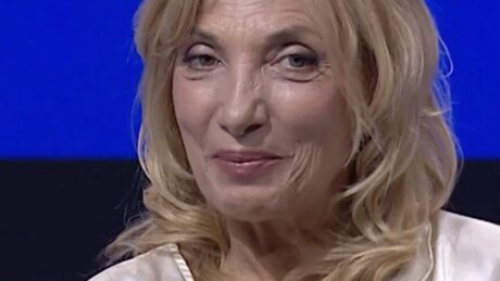 Çfarë i tha partneri për puthjen me Ilir Shaqirin? Ja çfarë thotë Moza Ahmeti