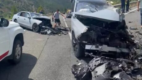 Aksident i frikshëm në vend, makina përplaset me kamionin, katër persona…