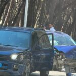 Aksident në Vlorë, makinat bëhen “copash”, dy vajza të reja…