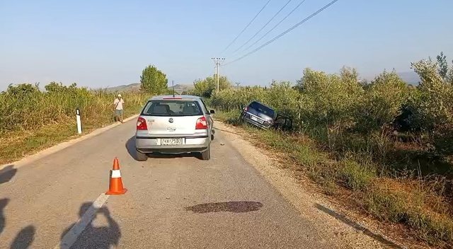 Aksident i rëndë i në vend/ Makina përfundon në kanal, raportohet për disa persona…