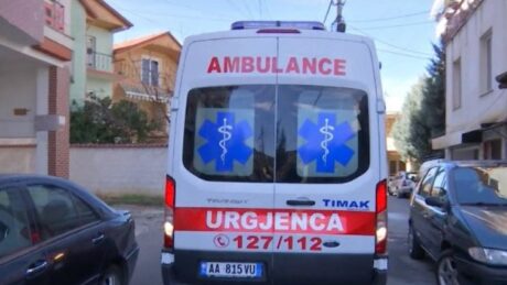 Tragjedi në bregdetin e Vlorës: 54-vjeçari ndërron jetë gjatë pushimeve