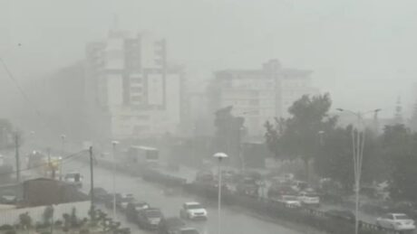 Vlora në alarm: Paralajmërim për përkeqësim të motit të premten