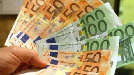E FUNDIT/ Shqipëria nis zyrtarisht përgatitjet ligjore për adoptimin e monedhës EURO