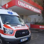 Ngjarje tragjike, bie nga kati i tretë i një ndërtese, humb jetën gruaja!